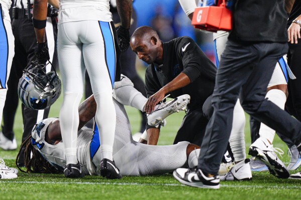 Panthers LB Shaq Thompson expected to miss extended time with